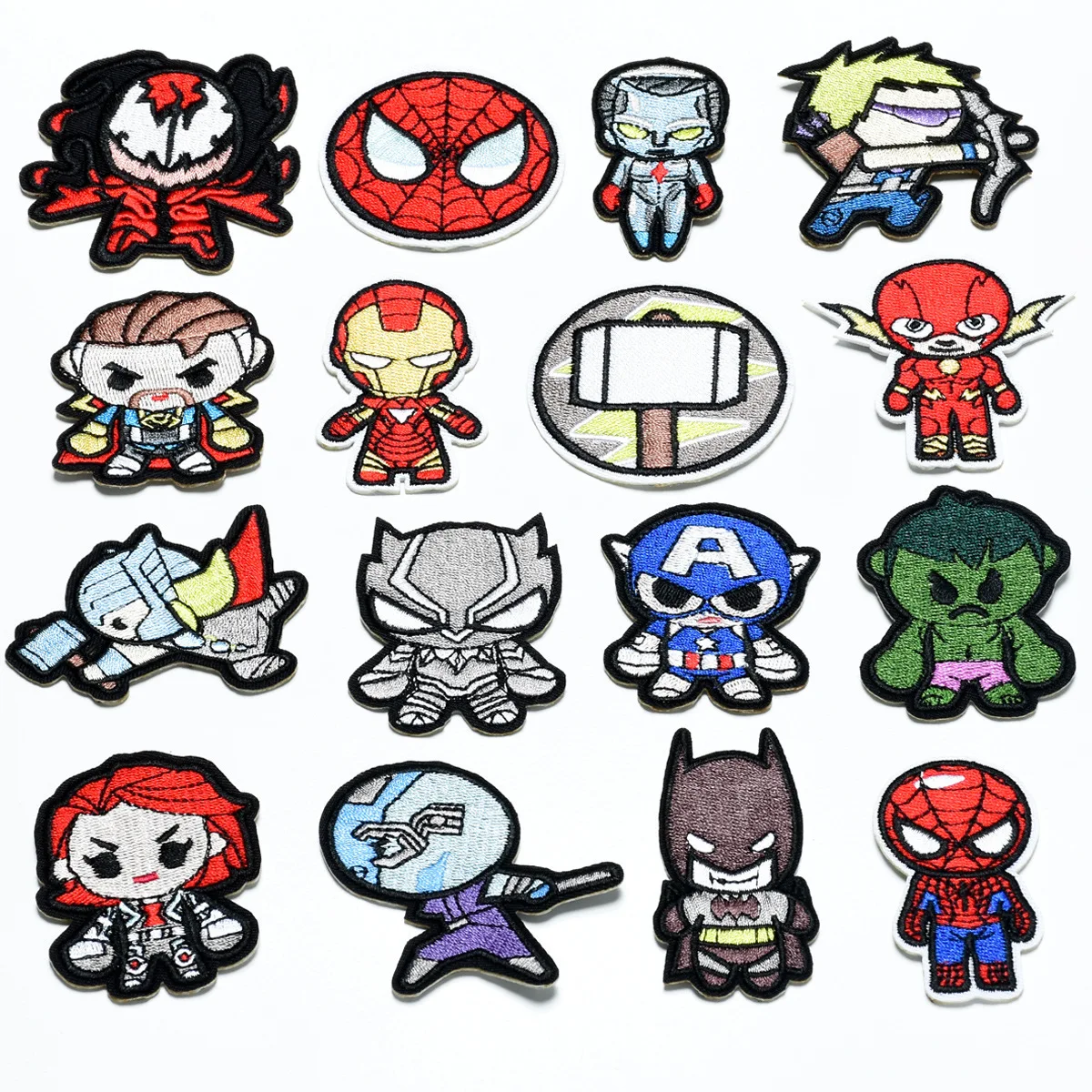 Оптовая продажа нашивки с героями мультфильмов Вышитое железо на тему marvel для одежды