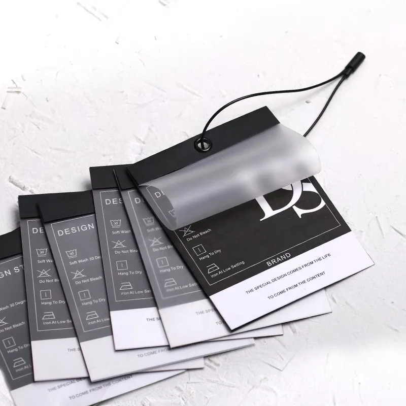 Хорошее качество и индивидуальная бирка на одежду из бумаги для одежды по оптовой цене