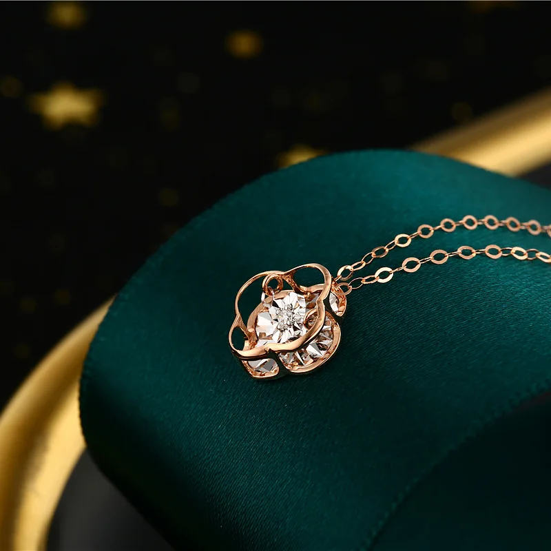Lerca Dancing Diamond Necklace Lighter Version Cheap Price Fancy Visual Effect 18K Real Gold Diamond Clover Necklace