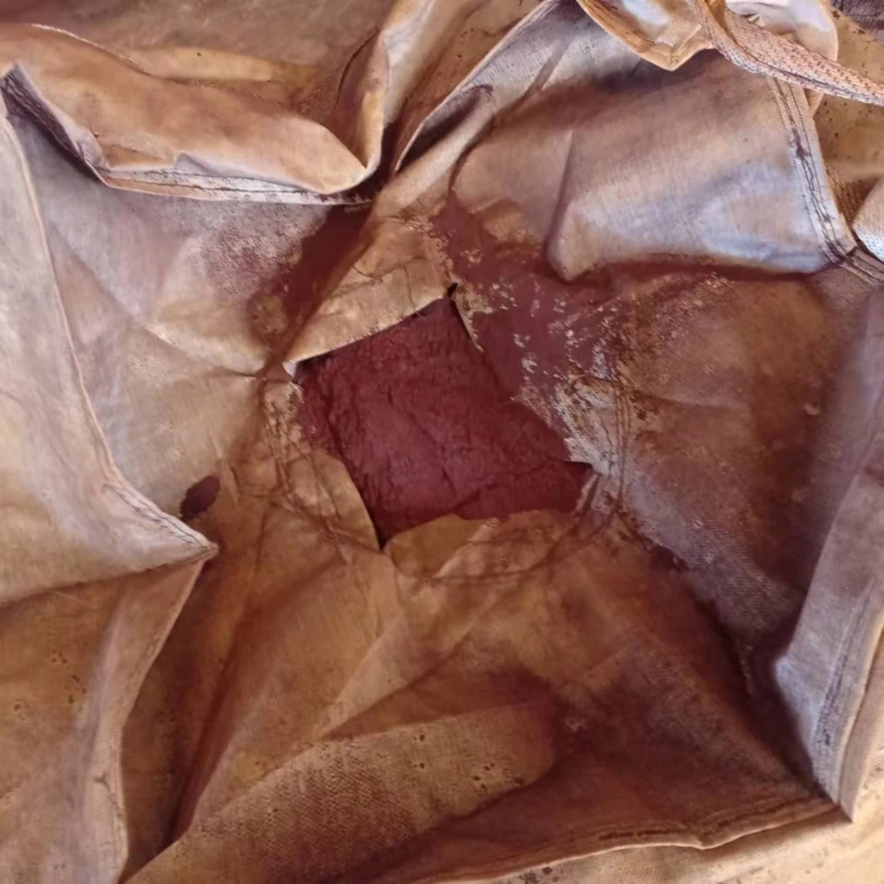 High purity iron oxide red