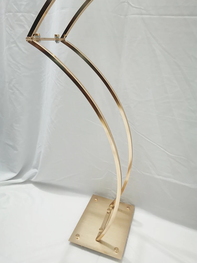 
gold metal wedding centerpiece for decoration 