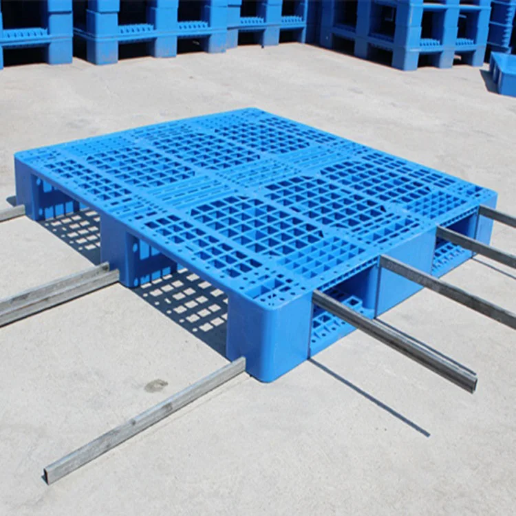 size of 1400 x 1100 x150mm mesh grid 3 skids heavy duty plastic pallet for industrial warehouse goods storage and transportation