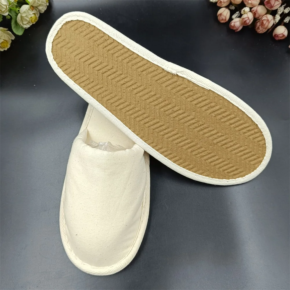 Disposable  Slippers Embroidery Eco-Friendly Indoor Washable Bathroom Room Hotel Slippers Wholesale SPA Slippers