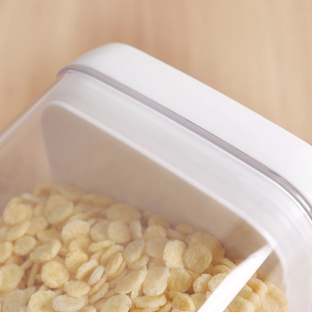Airtight storage container with sealed plastic lid square dry food storage container 4 pcs pack can be customized