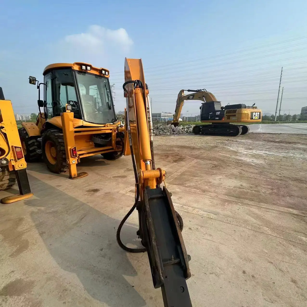 Используемый оригинальный экскаватор-погрузчик JCB 4CX по заводской цене использованная машина высокого качества для продажи