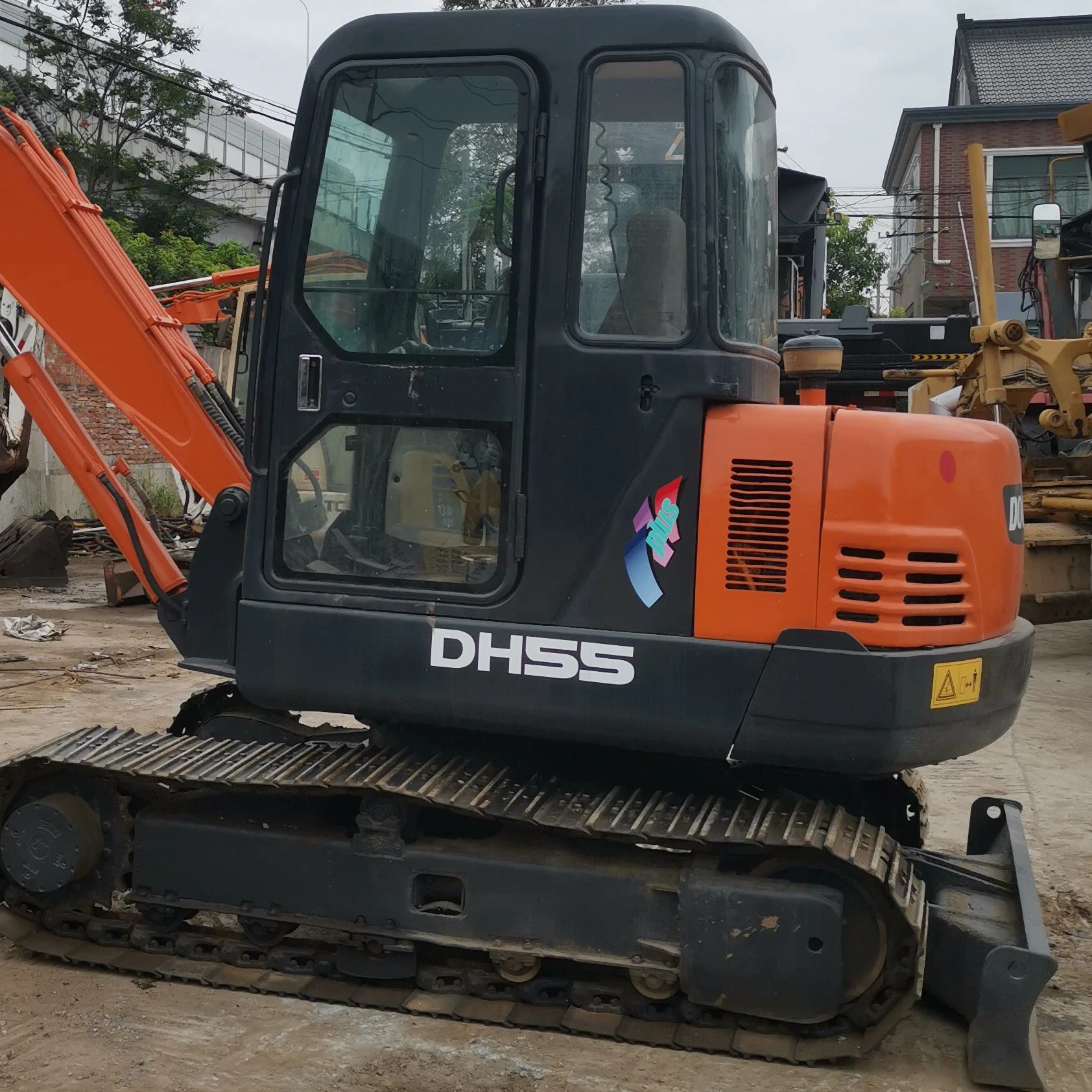 Doosan Dh 55 5 тонн мини-экскаватор б/у компактное строительное оборудование для продажи