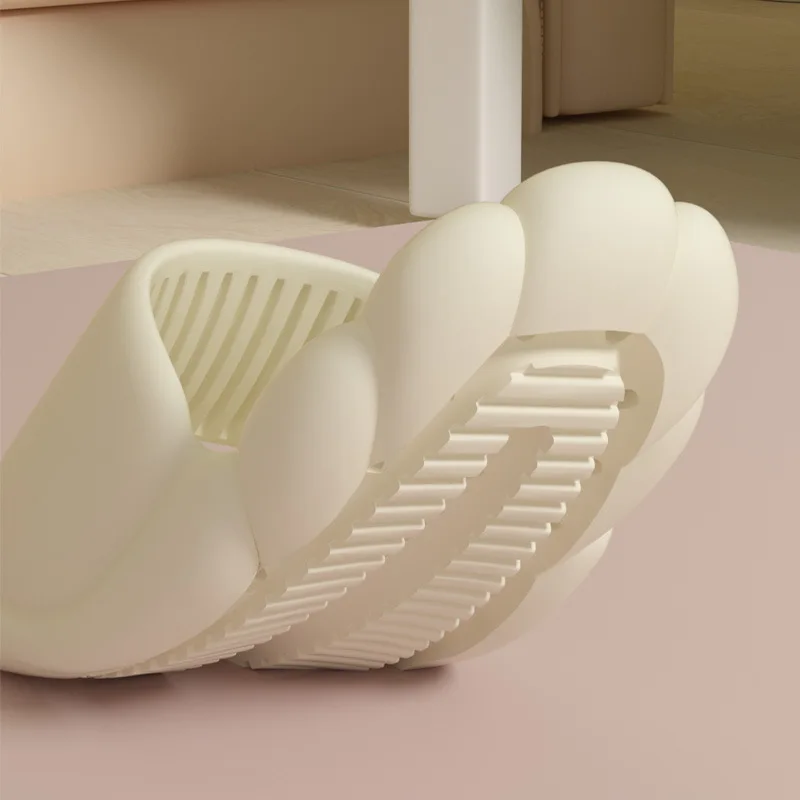 Most Popular Lightweight Shoes Summer Silicone Rubber Men Sandals Beach Women Eva Slippers