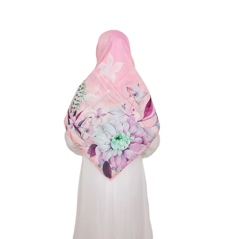 Wholesale custom hijab 2021 new design fashion square cotton voile tudung bawal for muslin women