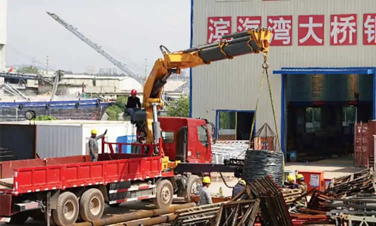 KSQZ300 Lorry-mounted Crane 12 Ton Pick Up Knuckle Mounted Crane Price for Sale