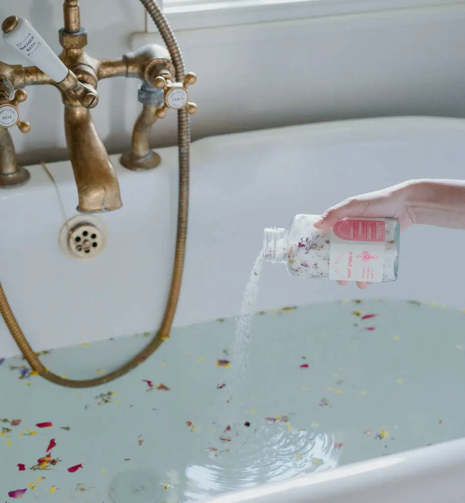 Private Label Bath Salts wholesale Shrink Pores Moisturize Dried Flower Bath Salt