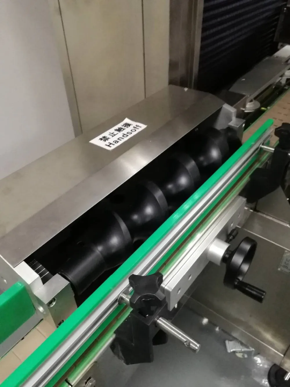 
High Technology Double Sides Food / Beverage Bottle Sticker Labeling Machine Price 