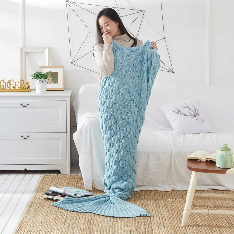 Hot Selling Warm and Comfortable Chunky Soft Little Mermaid Acrylic Custom Knitted Throw Blanket Yl