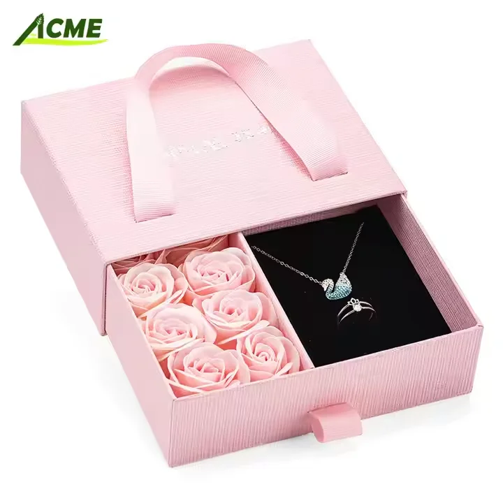 2025 New Creative Jewelry Packaging Box with Bear Toy Elegant 8 Rose Flower Drawer Gift Box for Rings Necklaces 7 Days Earrings