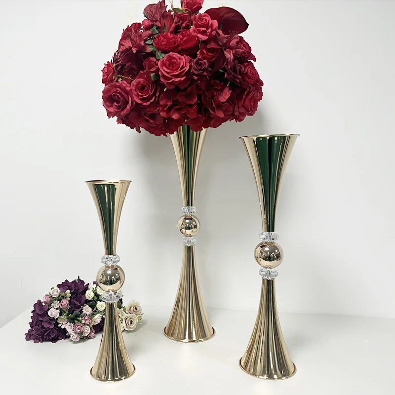 2024 New Model Trumpet Centerpieces For Wedding Table Bulk Large Metal Vases Modern Table Centerpiece Wedding Decoration