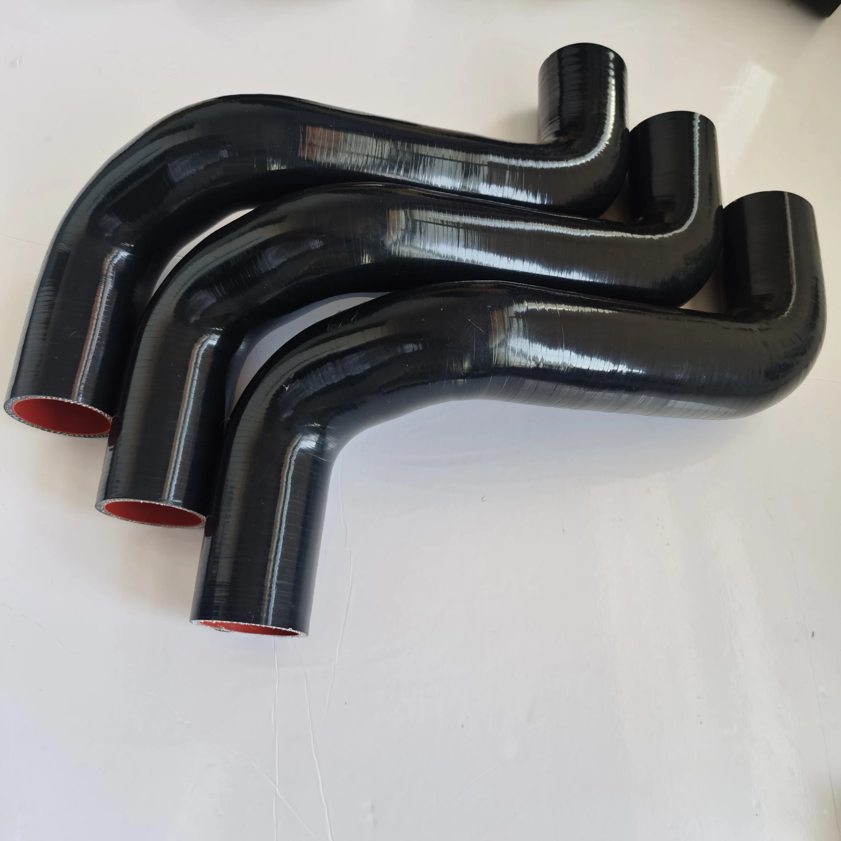 Heavy truck pressurized intake silicone pipe 99440309 4102610