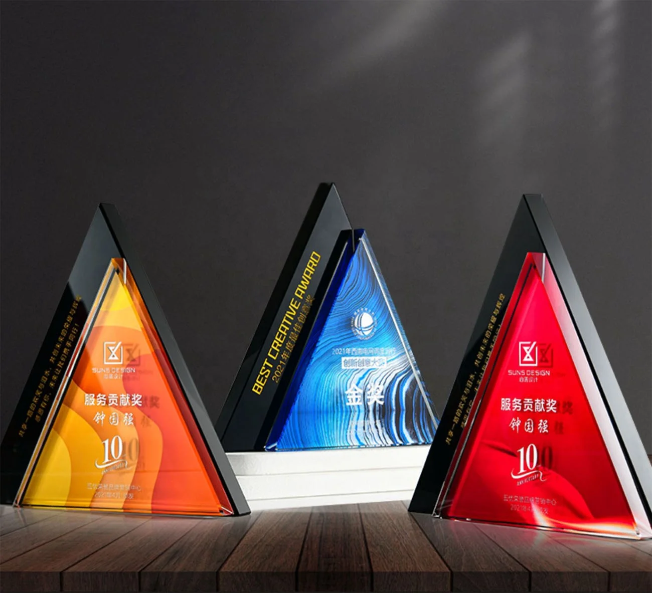 Events Souvenirs Award Glass Trophy Design Triangle Crystal Gift Classic Pujiang Customizable Sports Hand Made Love Europe Clear