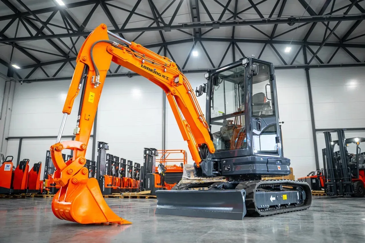 Lonking CDM6025 Mini Excavator with Yanm-ar Euro V Engine for Sale
