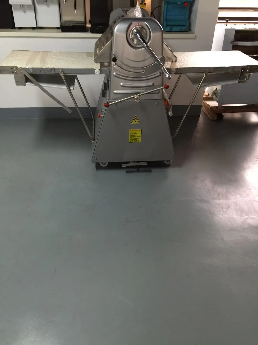  automatic dough sheeter cutter machine/used