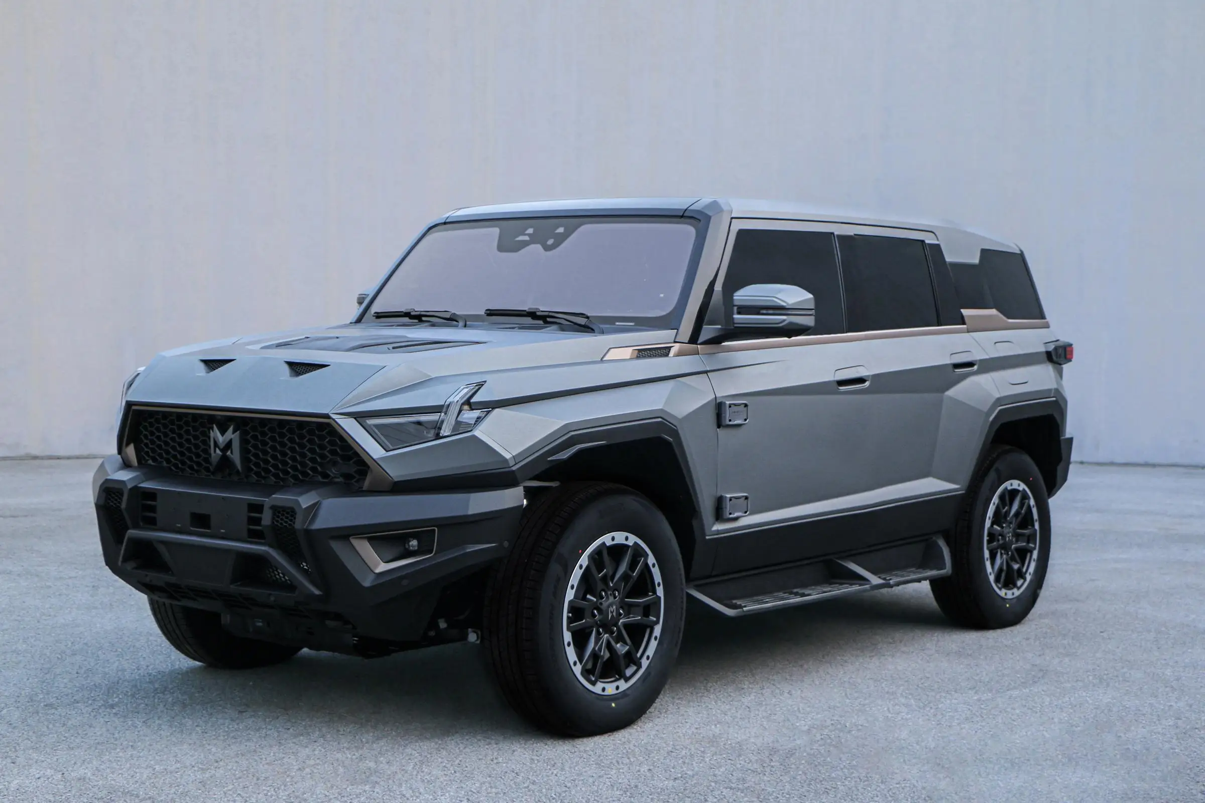 2023 Dongfeng M Terrain 917 EREV 816Hp Electric Vehicles Off-road SUV dongfeng mengshi M-hero 917