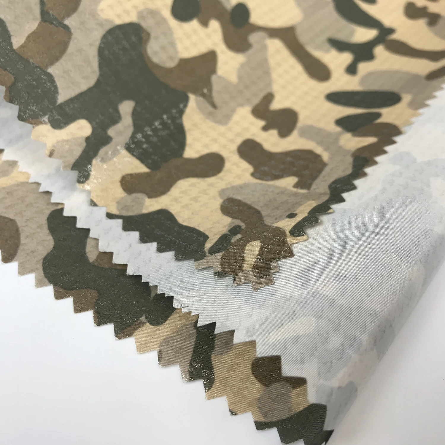 100% Polyester Taffeta fabric Foil Silver Down Proof Camouflage Fabric