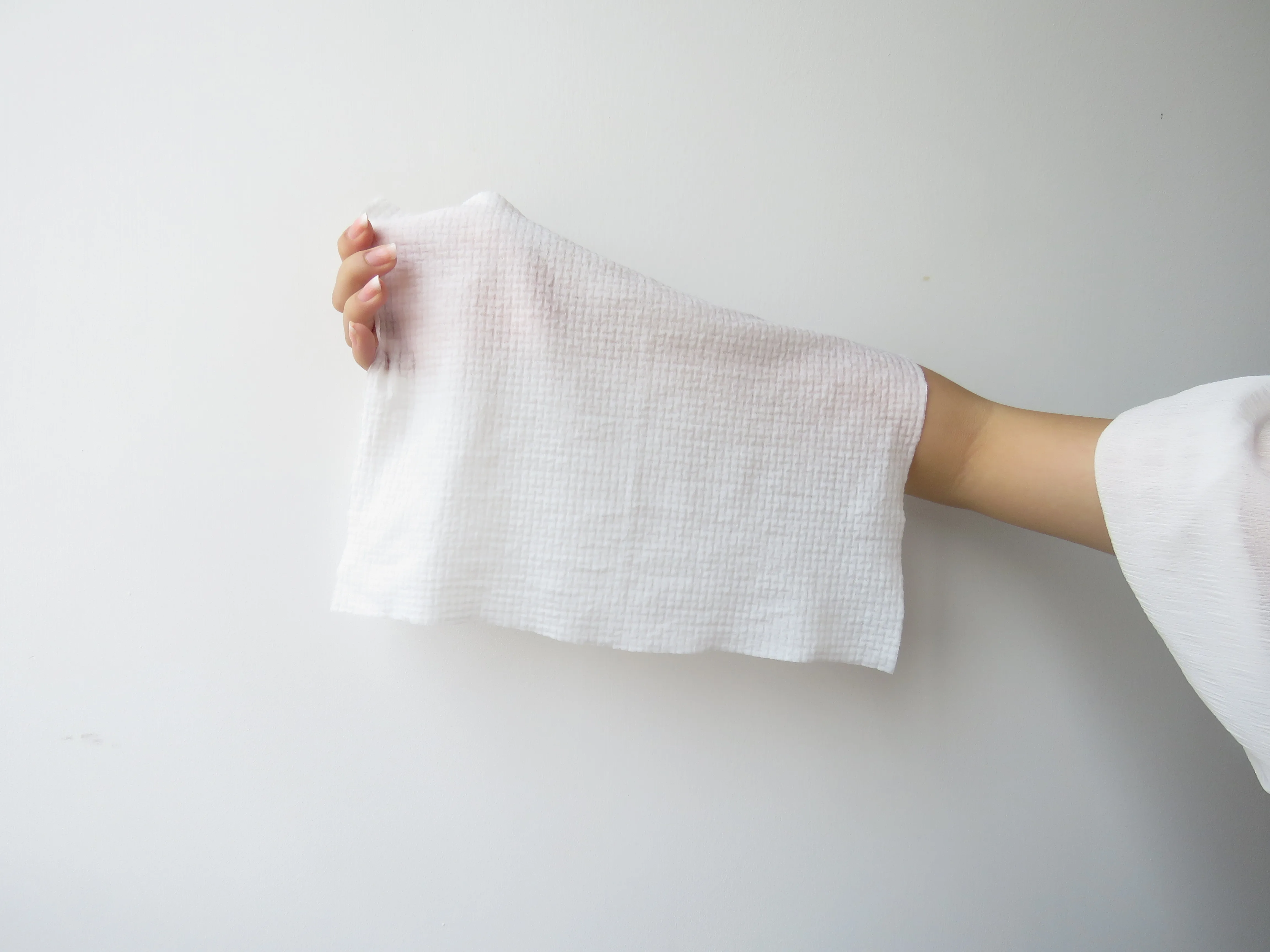 100% pure cotton fabric  disposable compressed facial tissue magic towel
