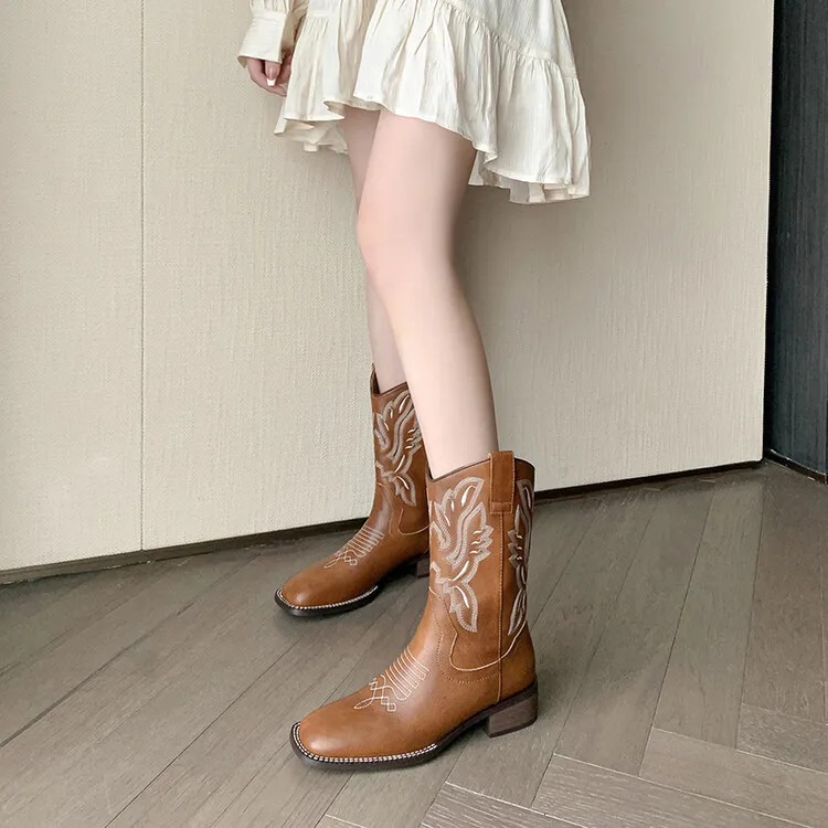 Xinzirain Custom Private Label Female Cowboy Boots Brown Calfskin Leather Women Genuine Leather Western Boot For Ladies