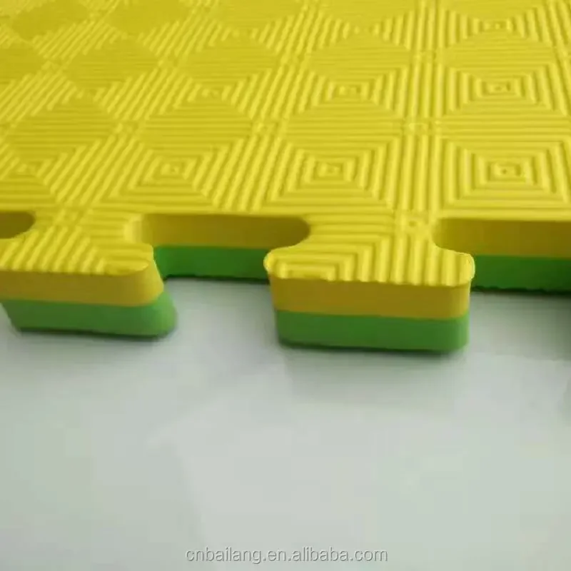 eco-friendly fashionable designed sliding puzzle keychain