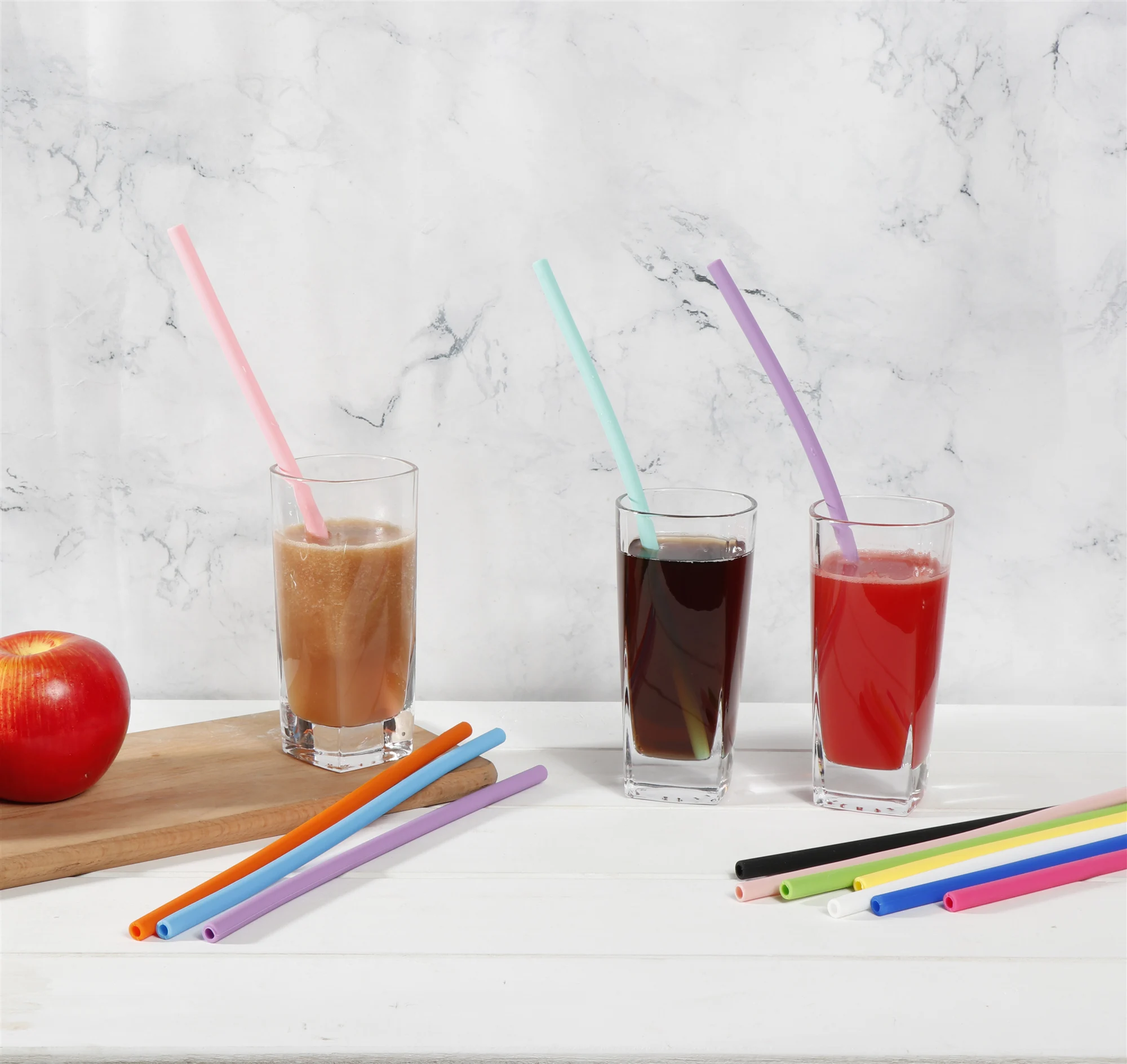 Eco Friendly Collapsible Reusable Silicone Drinking Multicolor Straws With Brush And Case