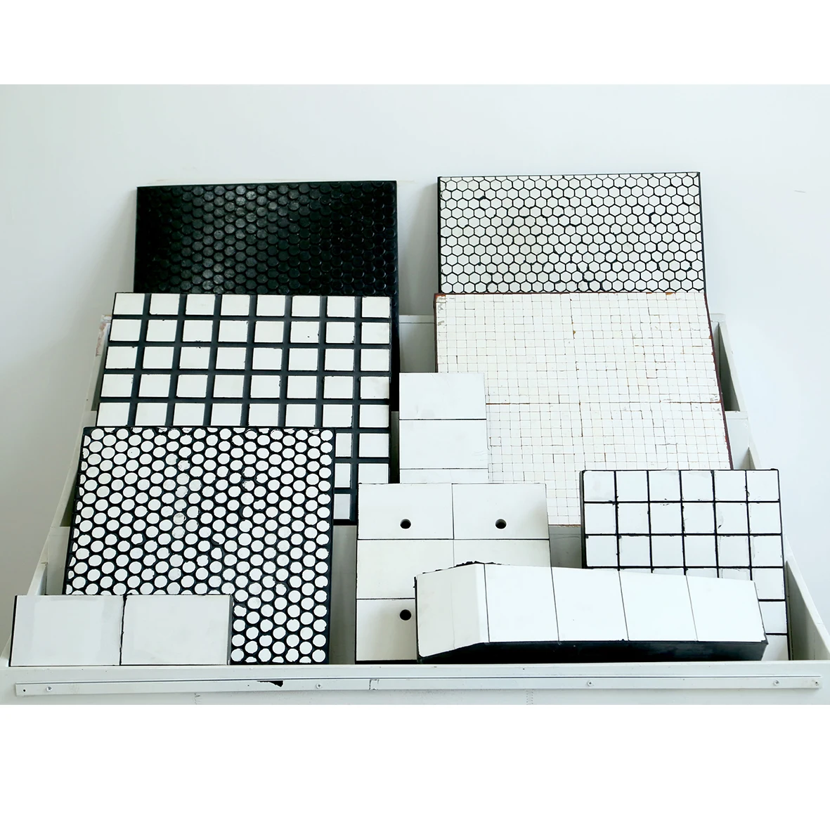 Zirconia Toughened Alumina ZTA ceramic tiles wear plates