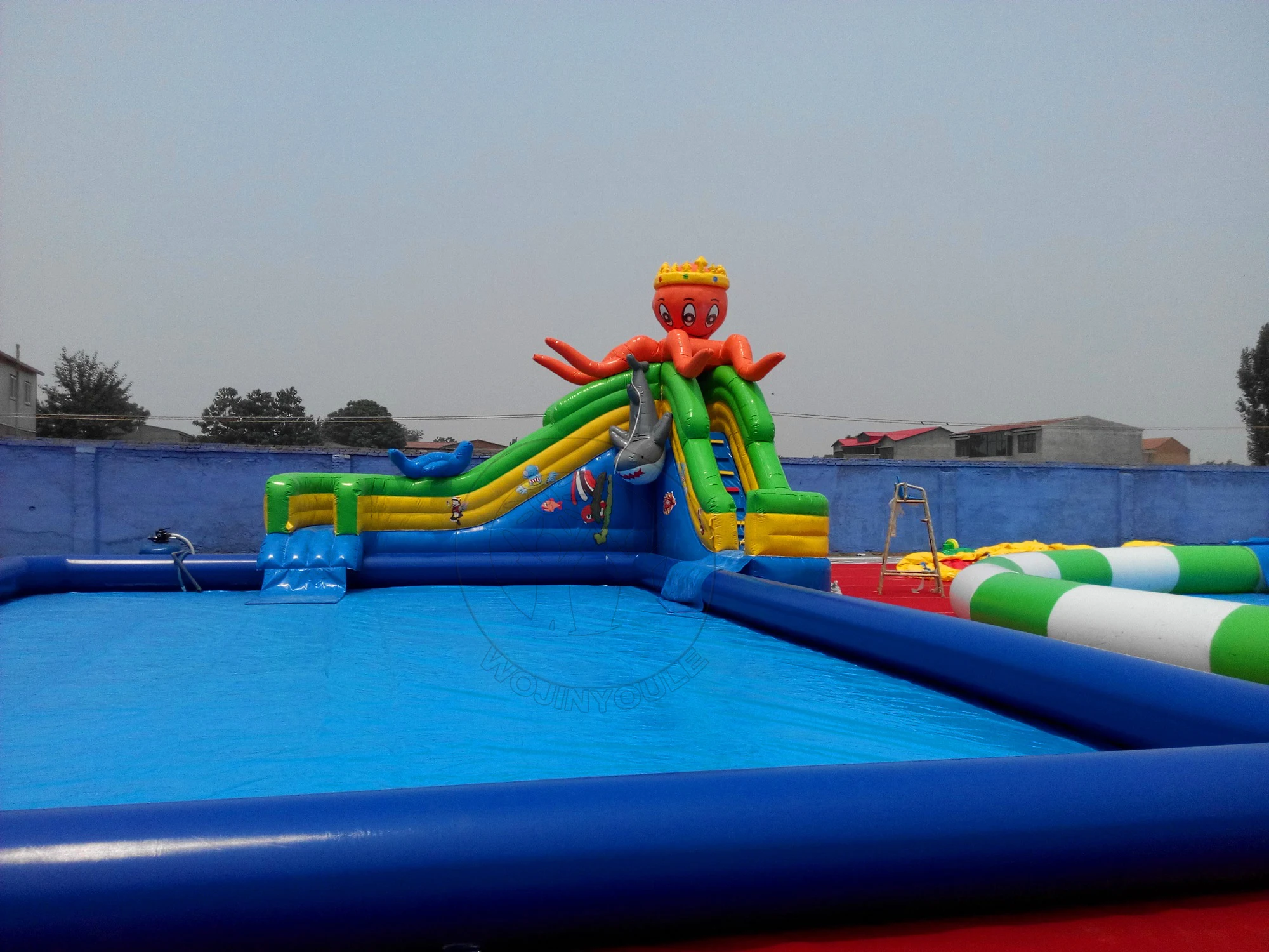 Factory Direct Home Business Entertainment Inflatable Octopus Model Water Slide