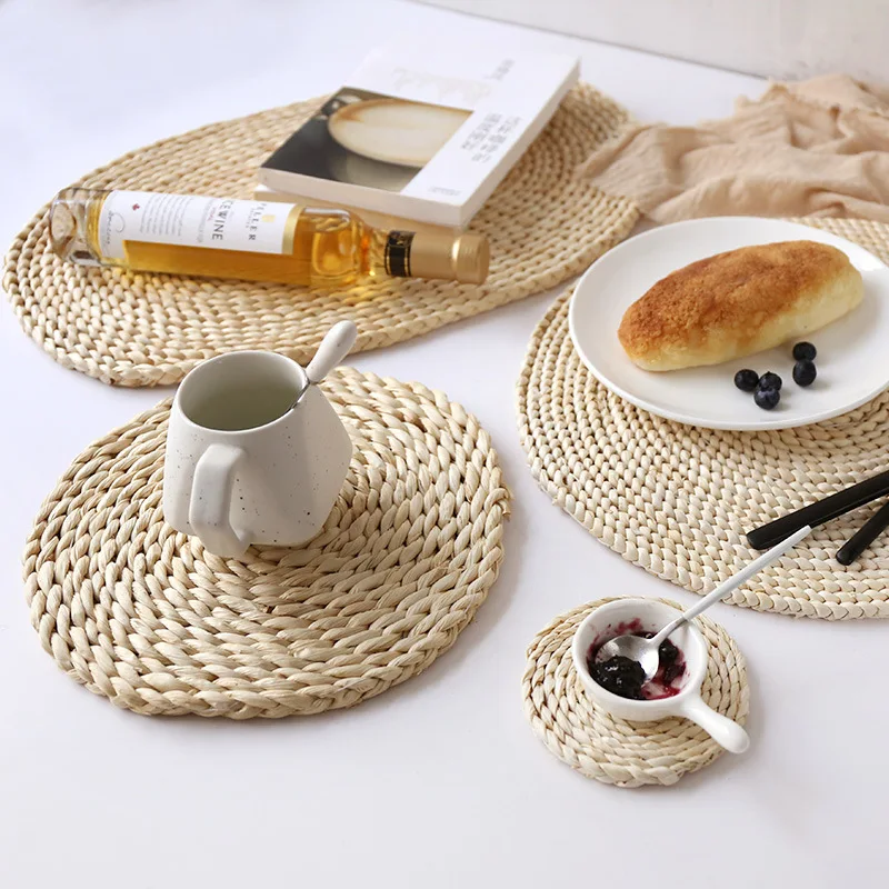 Japanese-style home natural corn husk handmade straw woven rattan placemats wholesale table mat