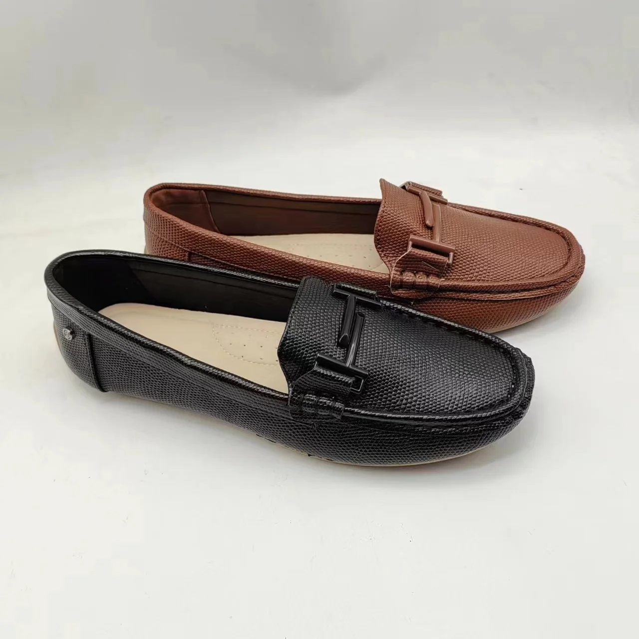 2024 High quality women slip on shoes summer ballet walking shoes point toe shoes for lady