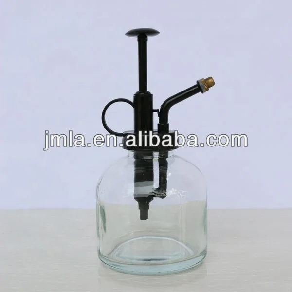 
Factory Hot Sale 250Ml Glass Small Manual Garden Sprayer Pump Pressure Bottle With Plastic Spary Pump Watering Can 