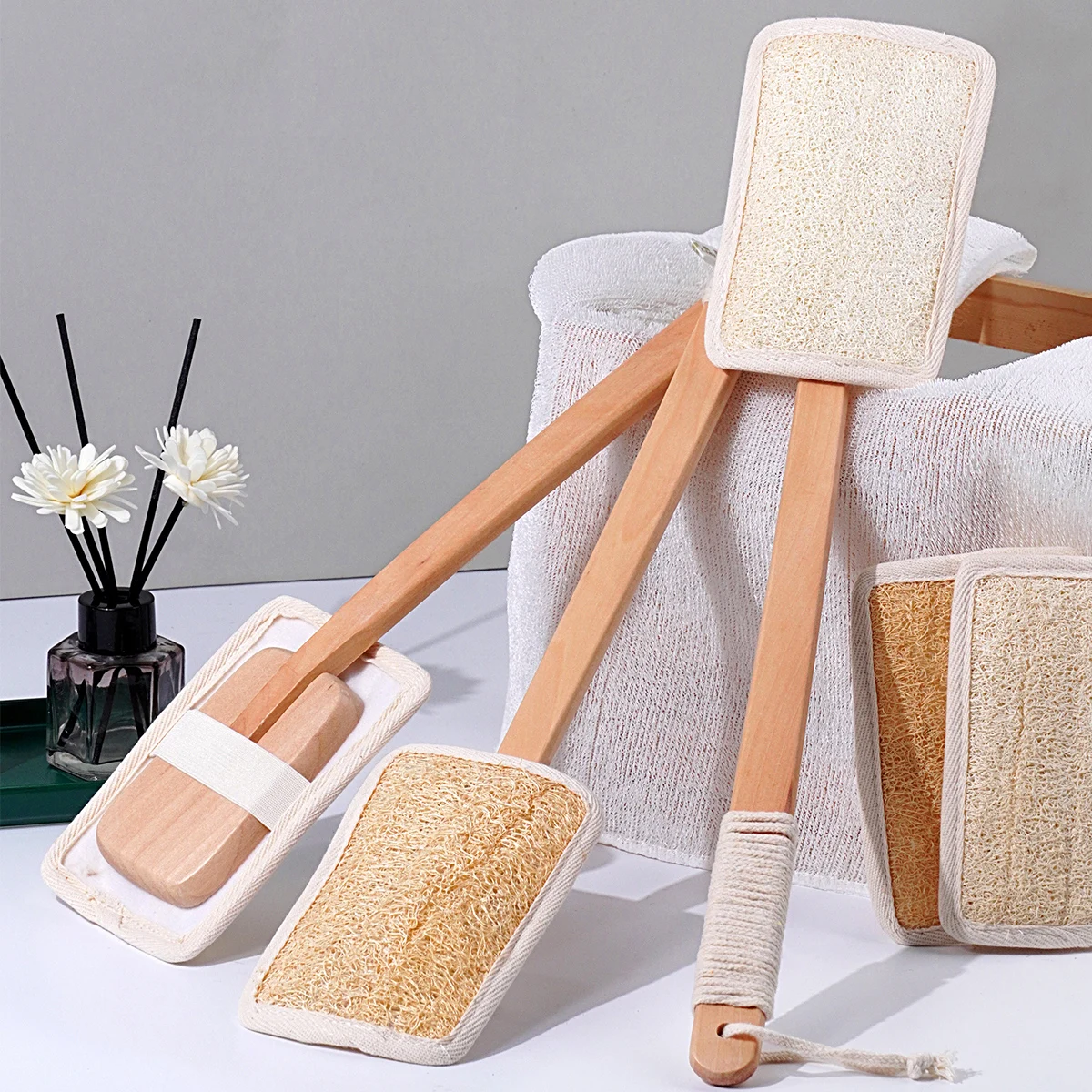 Губка Luffa Loofah отшелушивающая с длинной деревянной ручкой натуральный скребок для спины душа ванной щетка тела