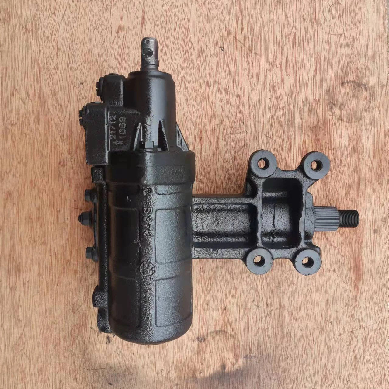 LHD  auto parts steering gear box fits Jeep wrangler jk 3.6