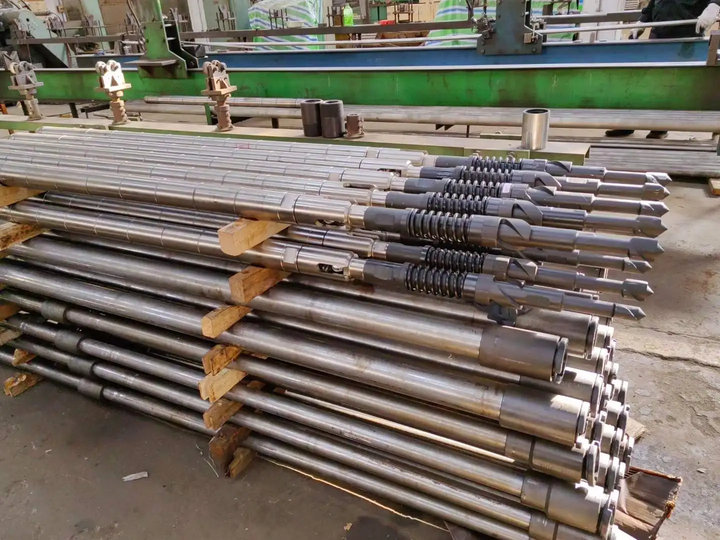 THM Heavy Wall Barrel Oil Well Tubing Pump Carbon Steel Bottom Sucker Rod Pump chromed plated barrel spray plated plunger