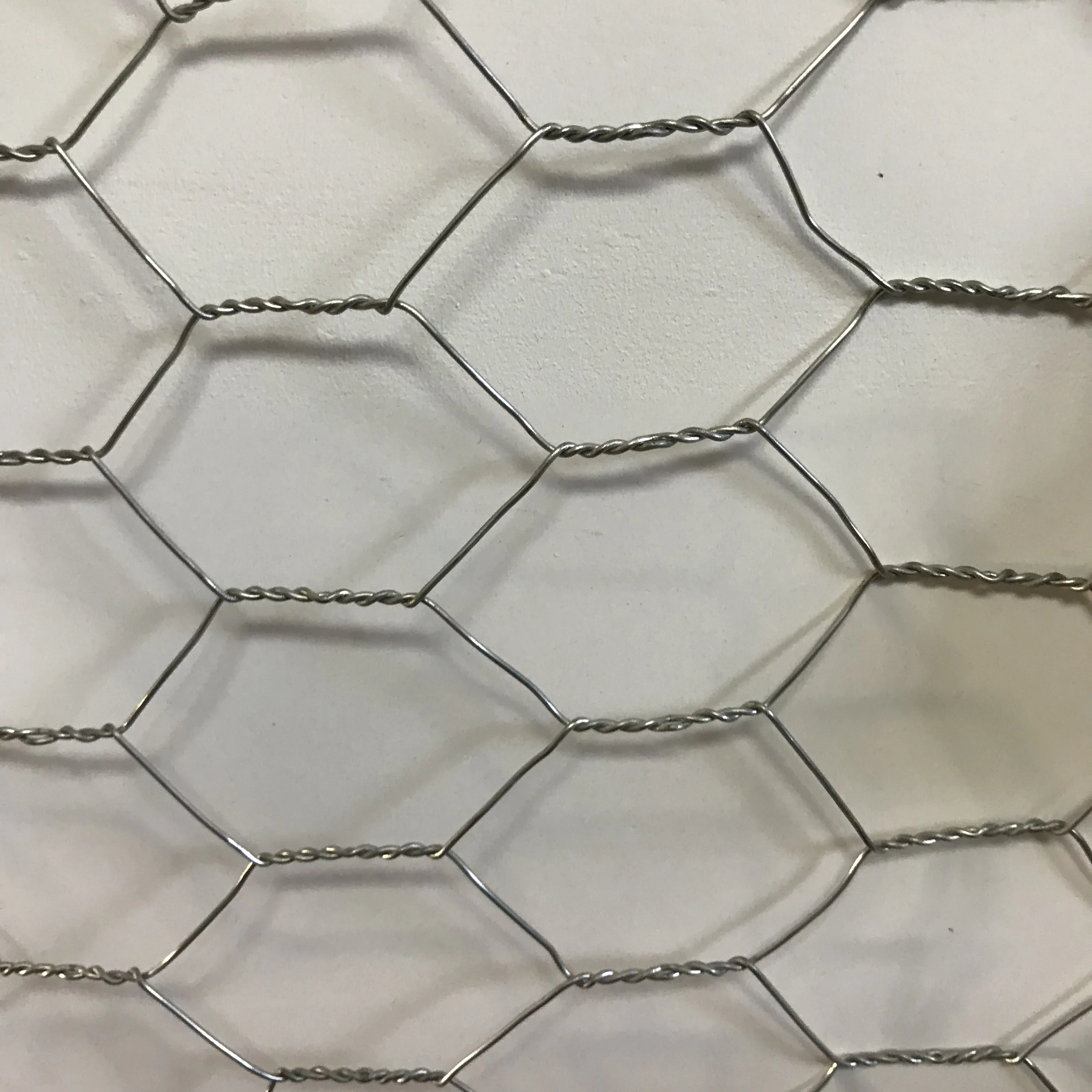 22 gauge  Chicken Wire Netting 1inch 1-1/2inch hot dipped galvanized hexagonal Chicken wire mesh