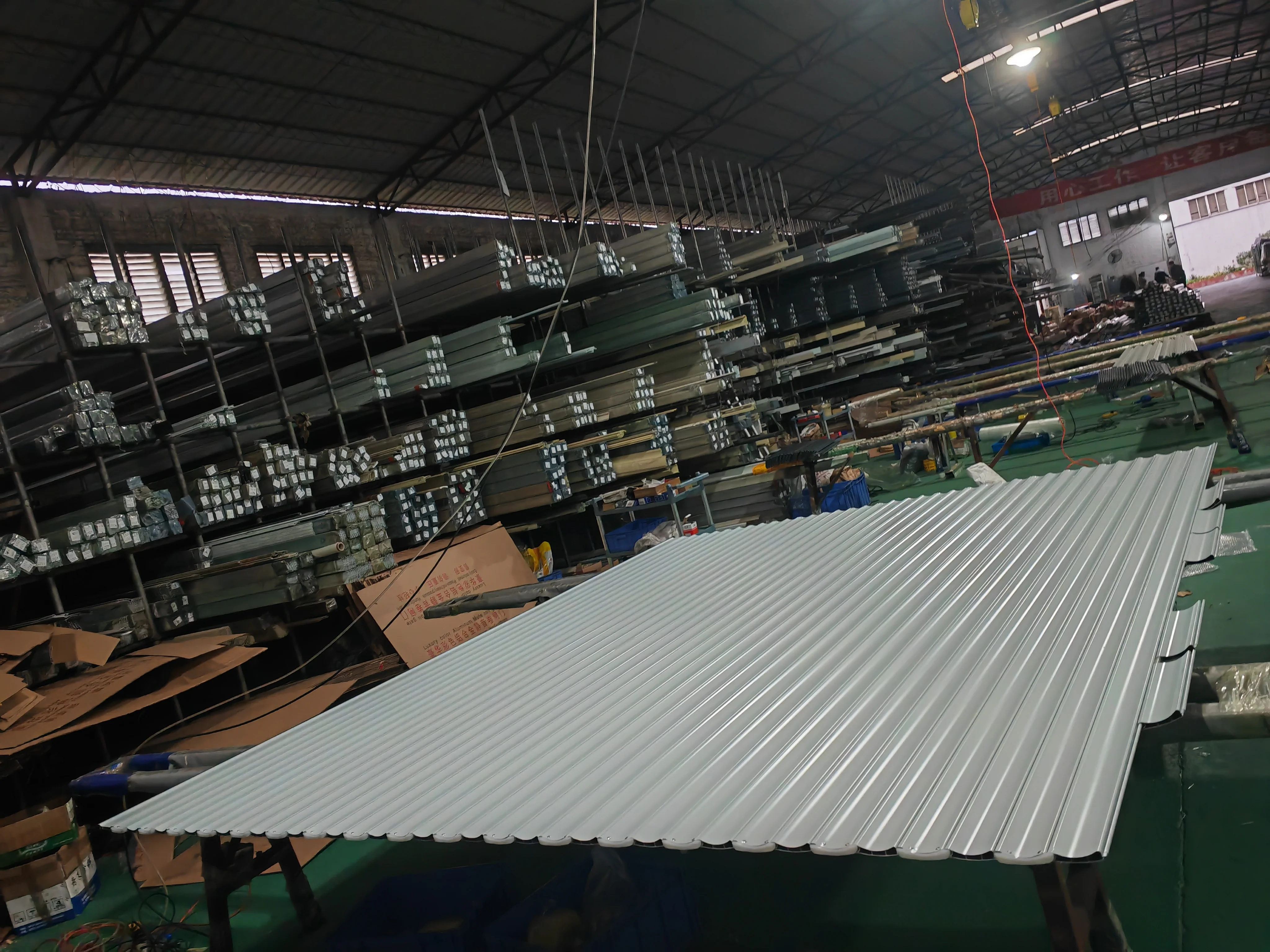 Electric sunshade roll down shutter exterior window with tube motor automatic roll up shutters for window