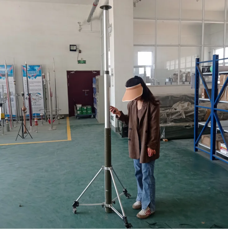 Mobile Solar Light Tower Telescopic Mast Light Tower