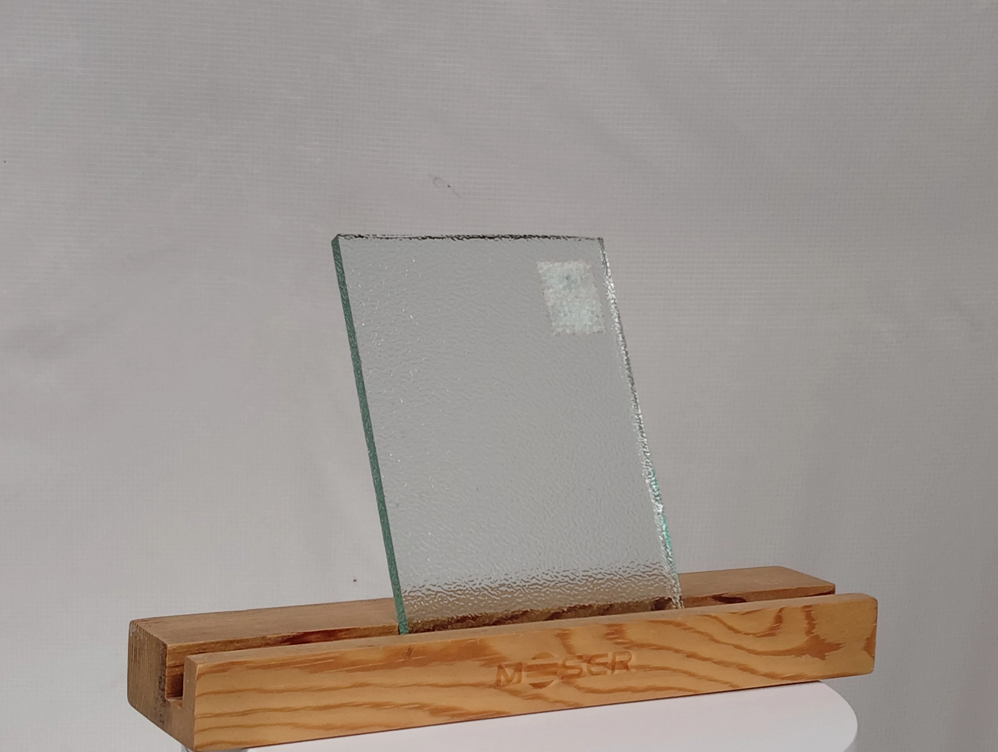 customized 4mm moru patterned glass patterned glass grey karatachi pattern glass price