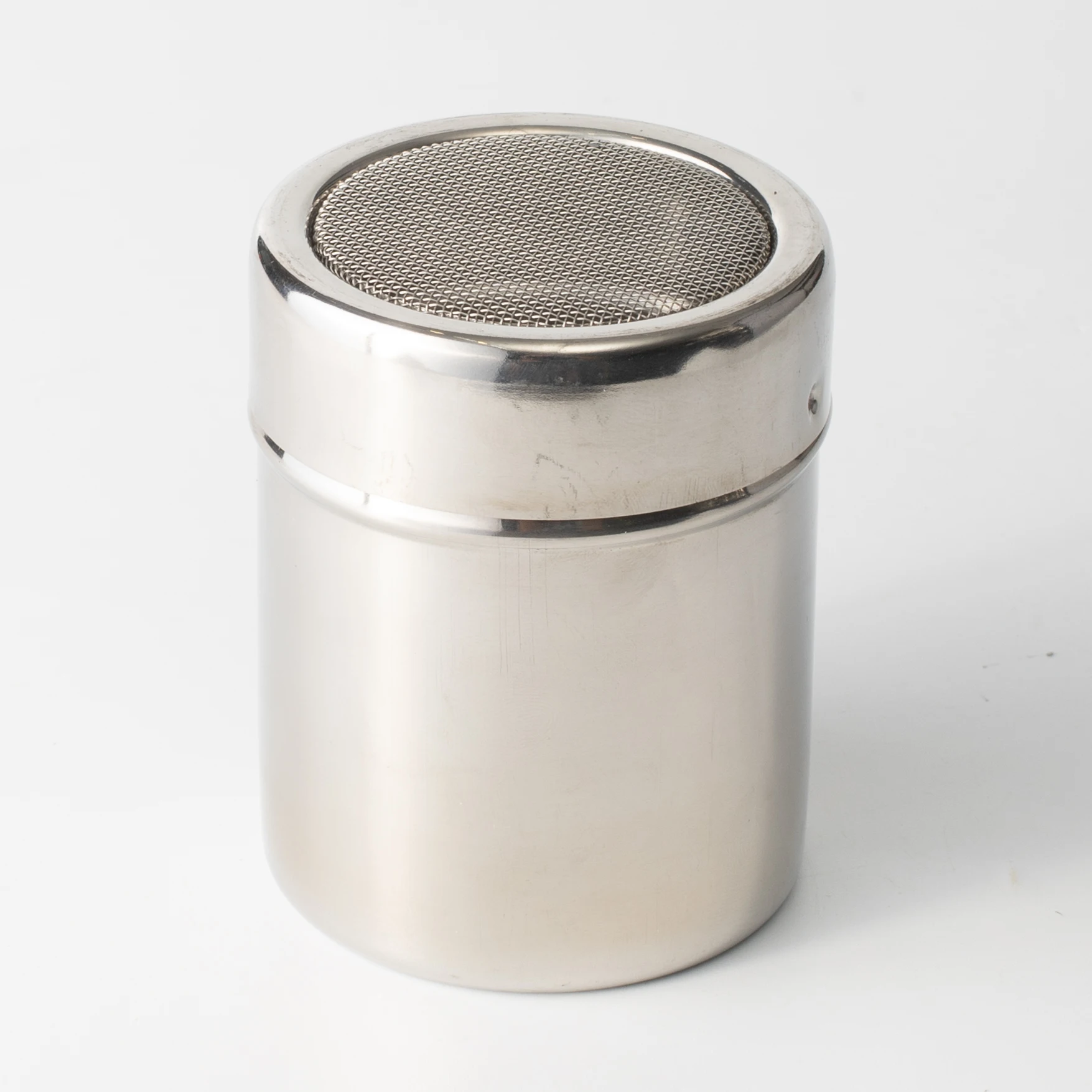 304 Stainless Steel Powder Sugar Fine Mesh Shaker With Lid for Coffee Cappuccino Latte