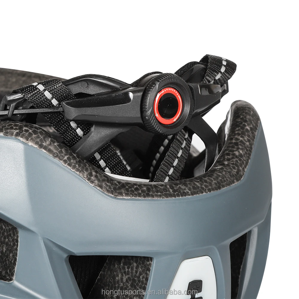 Lightweight Fashion OEM unisex adult horse helmet riding adjustable multifunction equestrian bike helmet with light