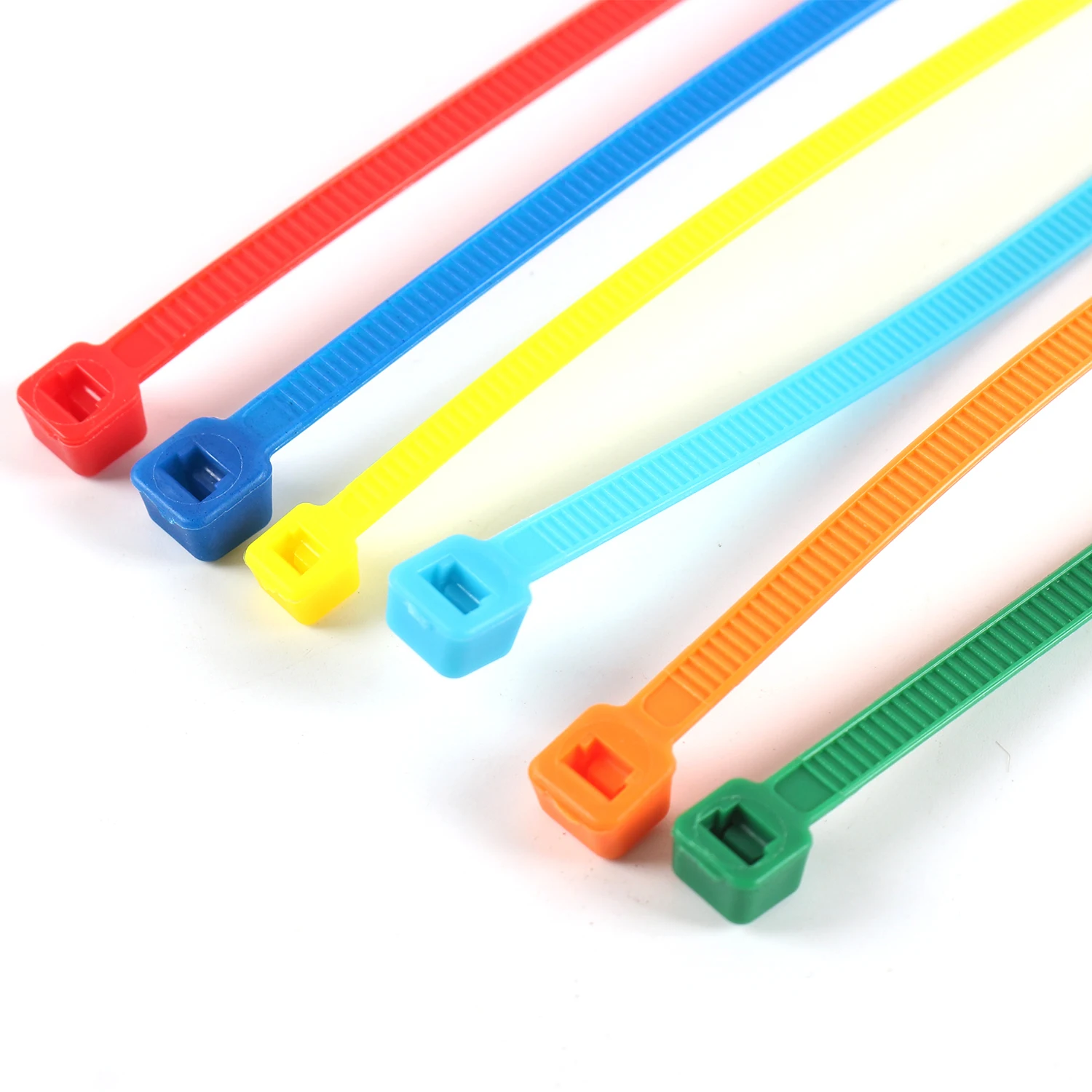 All Size Durable Plastic Self Locking Nylon 66 Cable Tie Manufacturers