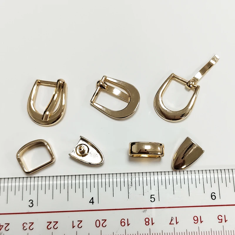Gold Plated Zinc Alloy Fashion Simple Mini Hatband 3 Pieces Western Buckles for Belt with Loop Tip