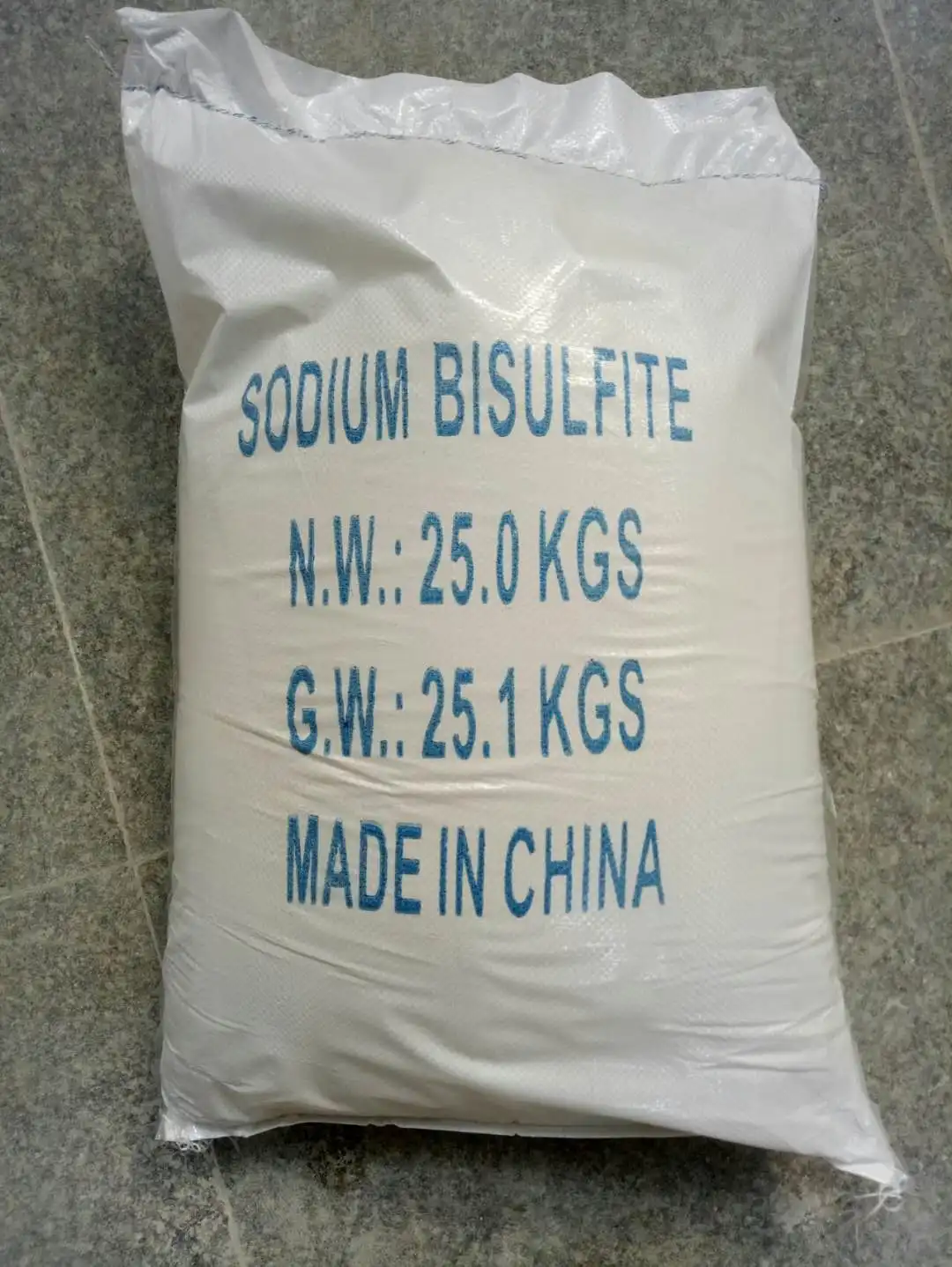 Химический бисульфит натрия, гидросульфит натрия, нахсо3, отбеливающий агент, химосинтез, Промышленный Белый моноклинический кристаллический порошок
