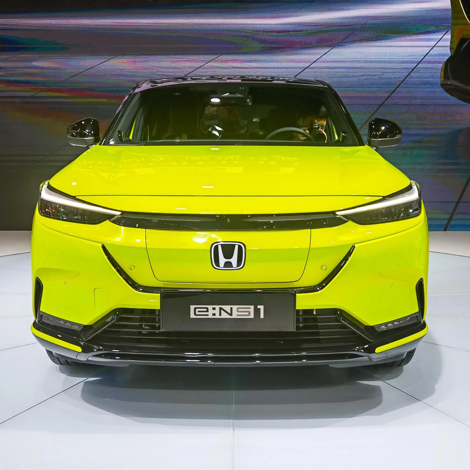 В наличии электромобили honda ens1 510 км