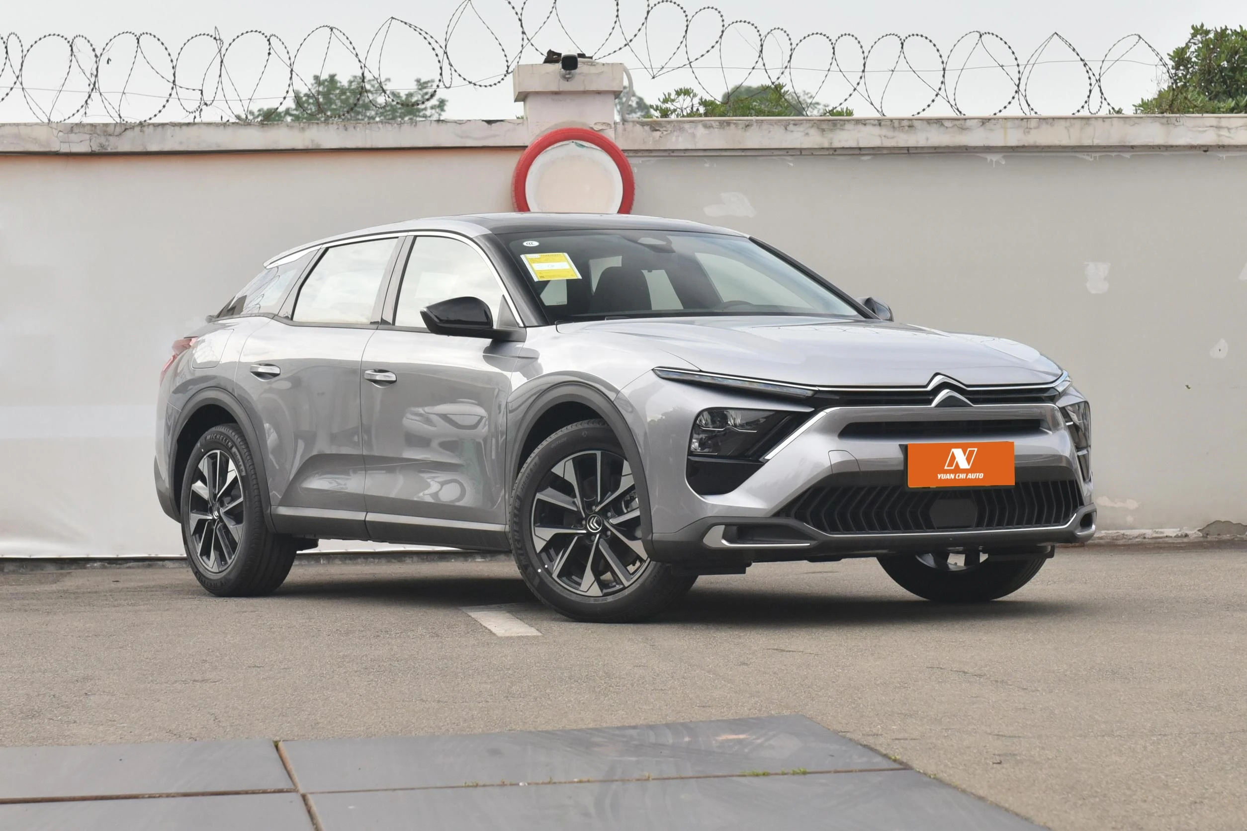 Депозит новые автомобили Citroen Versailles C5 X 2023 1 6 T насладиться необычайно дешевыми бензиновыми французскими автомобилями лучший седан за оставшиеся деньги