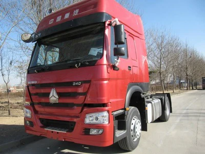 sinotruk howo used cheap 6*4 tractor trucks shipping to Nigeria
