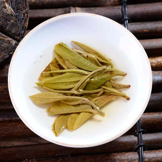 
Yunnan Puer Tea Traditional Unfermented Hexagon Raw small tea cake 50g slimming refreshing Pu-erh Pu Er tea 