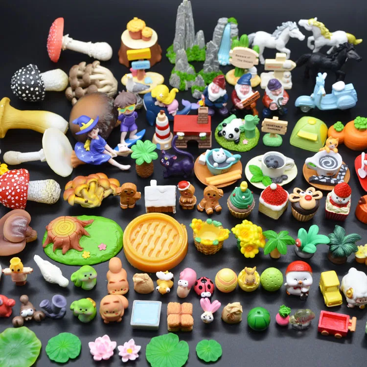 Миниатюрная фигурка животного